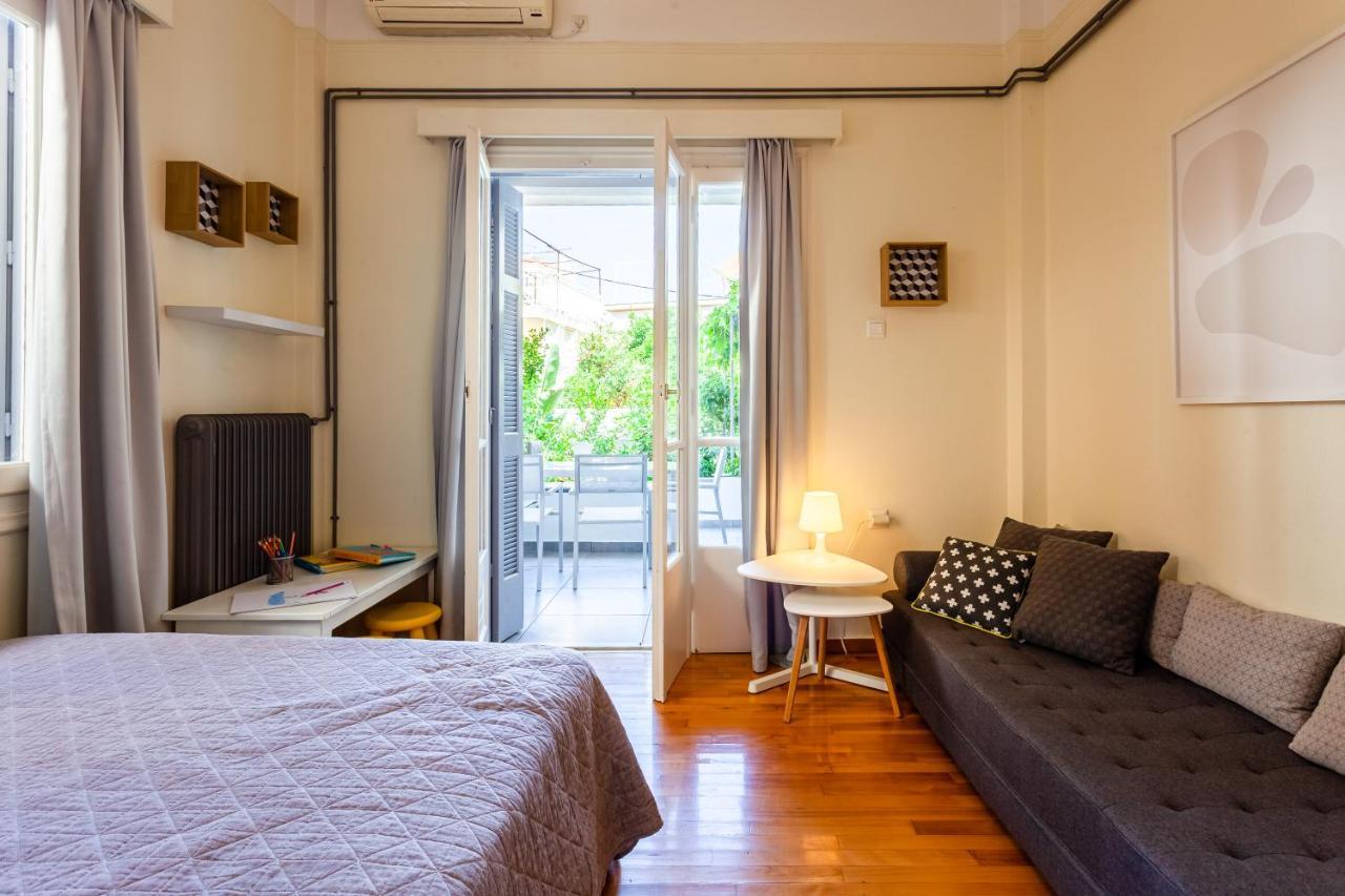 A Homes Greece - Urban Garden Retreat Kalamata Extérieur photo
